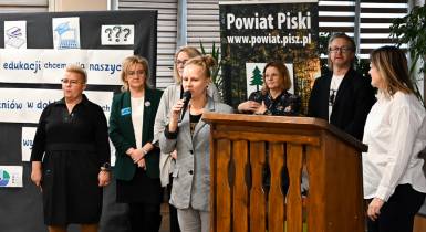 Konferencja, otwarcie, debata