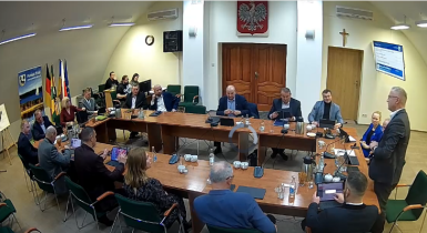 sesja powiatu budzetowa