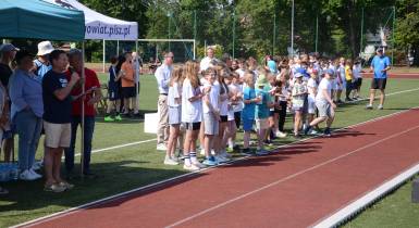 Powiatowe zawody w lekkiej atletyce szkół podstawowych klasy VI i młodsi