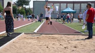 Powiatowe zawody w lekkiej atletyce szkół podstawowych klasy VI i młodsi